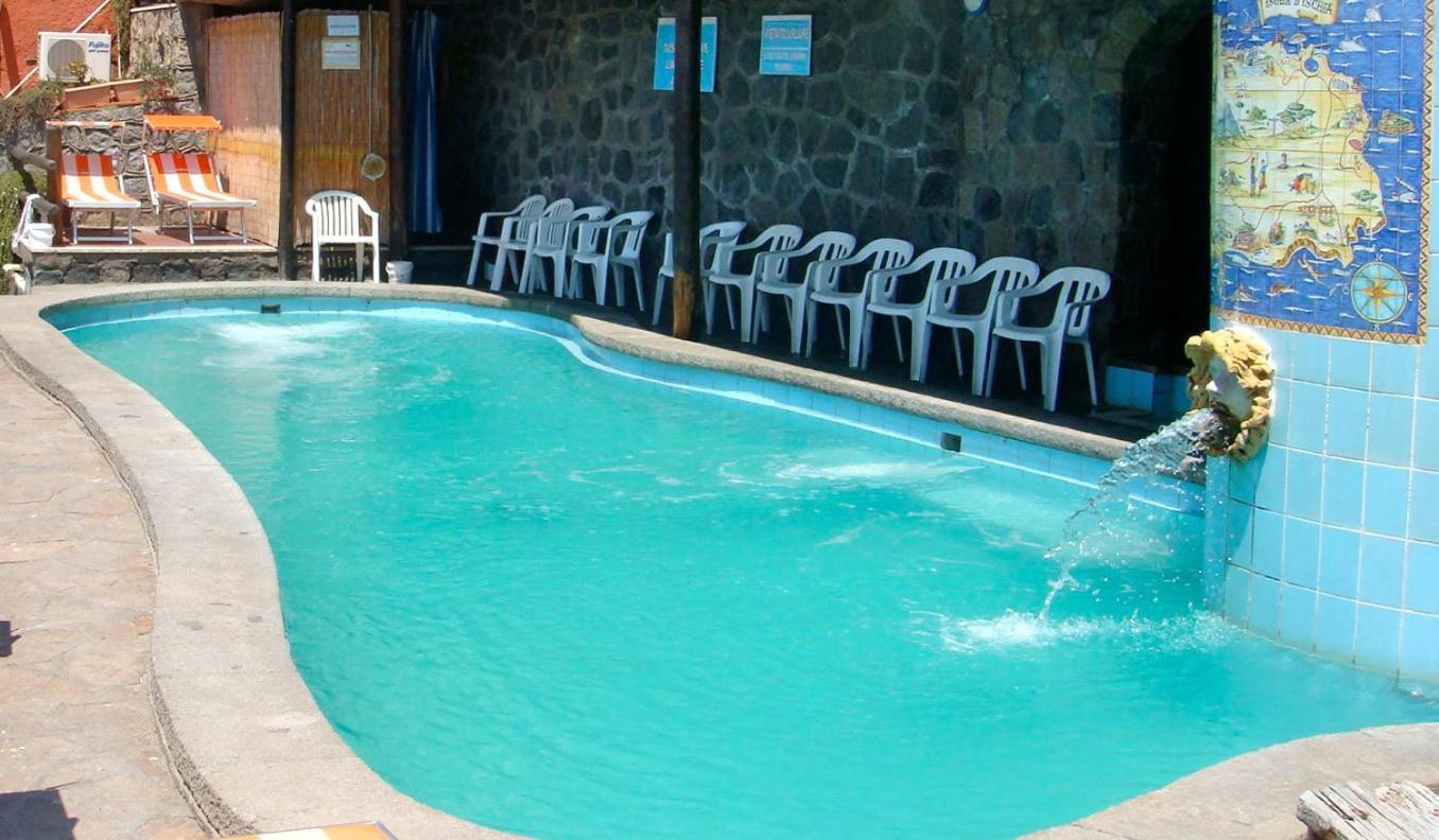 Hotel La Gondola 바라노디스키아 외부 사진