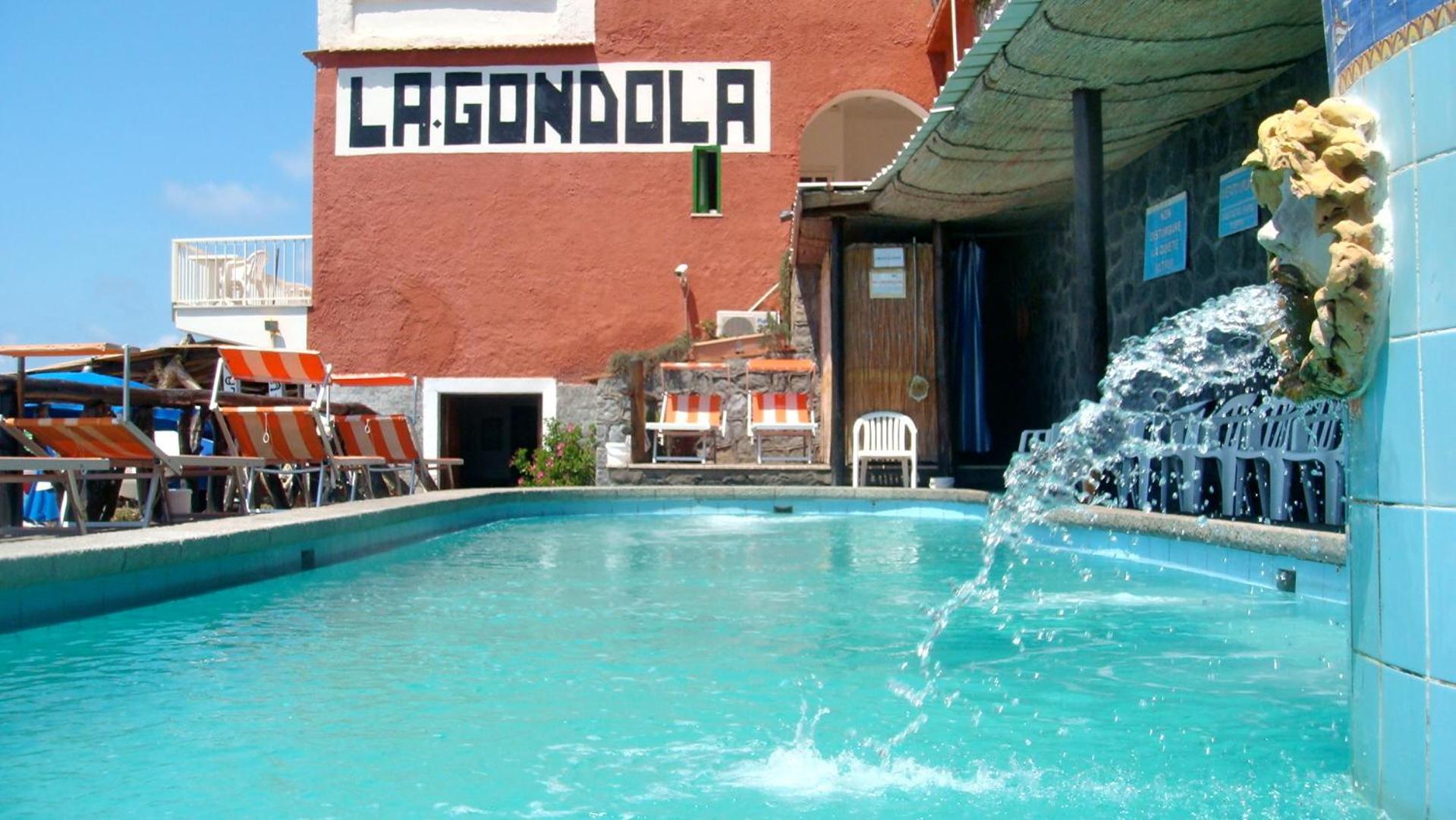 Hotel La Gondola 바라노디스키아 외부 사진